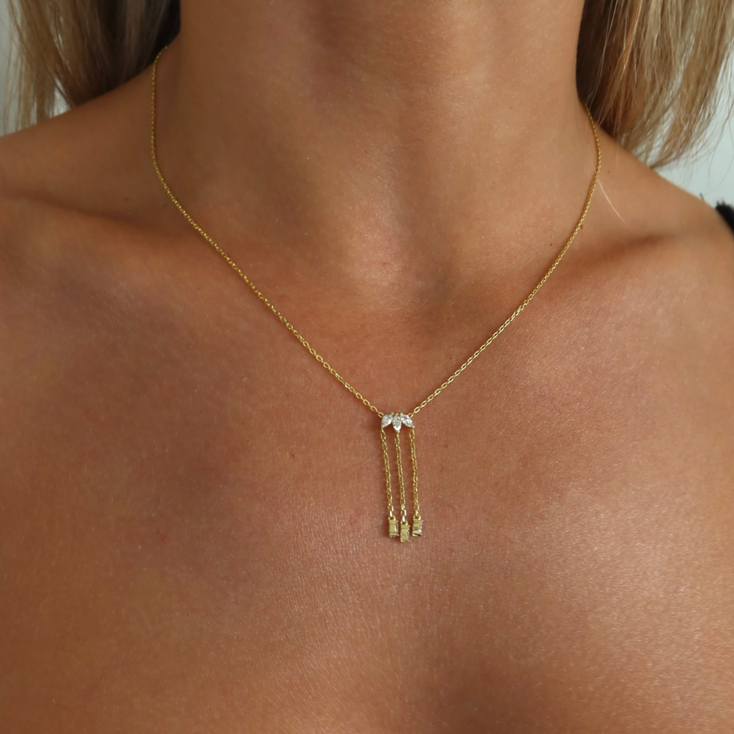 925 Gümüş | Üç Yaprak Işıltı Kolye