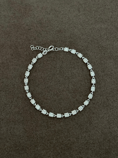 925 Gümüş | Mina Kare Taşlı Bileklik